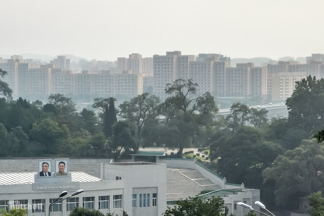 111-pyongyang-desolate-buildings