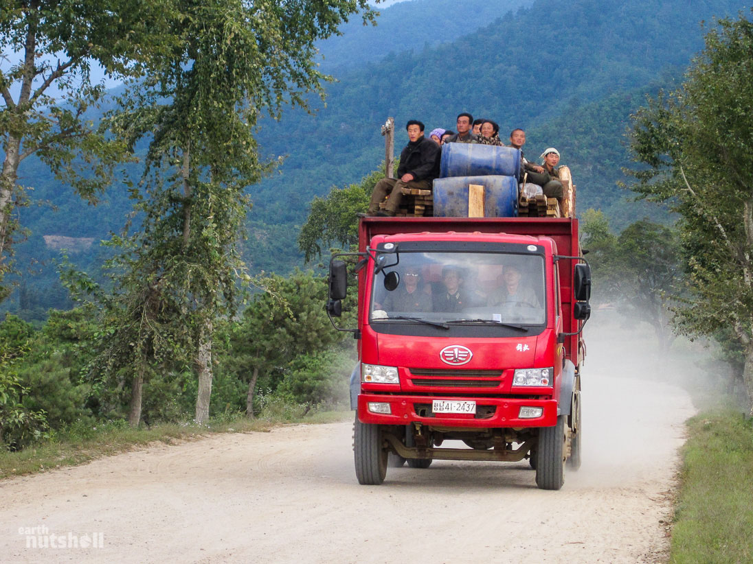 70-hamhung-countryside-truck